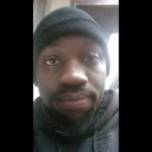 Meet your Posher, Kenneth